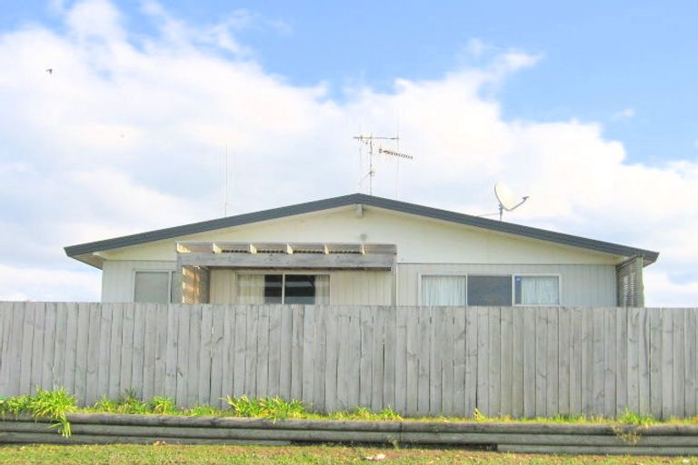 Photo of property in 850a Papamoa Beach Road, Papamoa Beach, Papamoa, 3118