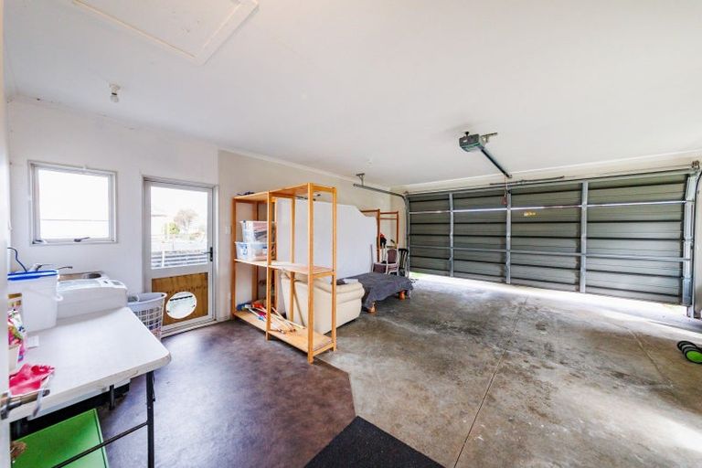 Photo of property in 3 Lambert Street, Marton, 4710