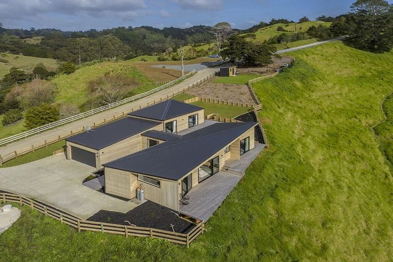 Photo of property in 163a Ahuroa Road, Puhoi, Warkworth, 0994
