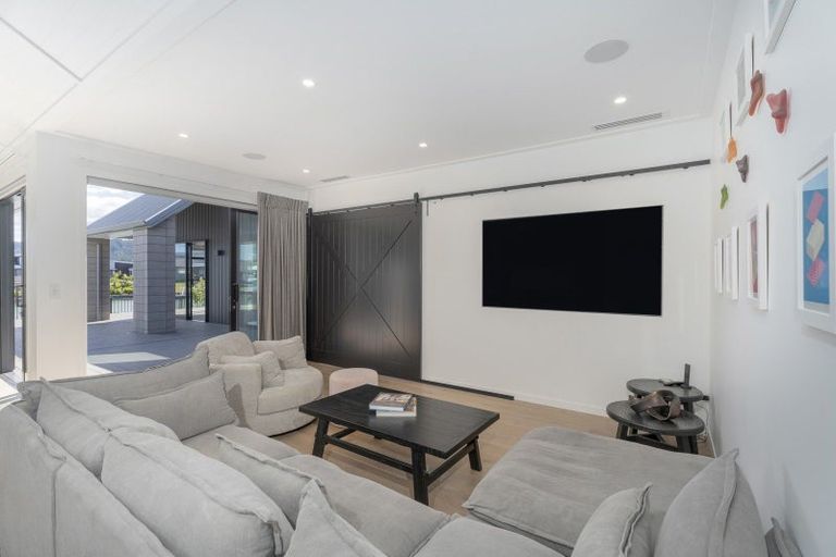 Photo of property in 1 Capstan Crescent, Whitianga, 3510