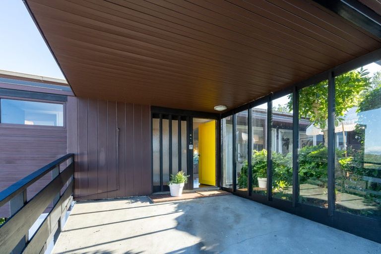 Photo of property in 6 Stormont Place, Kingston, Wellington, 6021