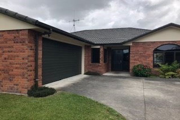 Photo of property in 11 Maccallum Court, Rototuna, Hamilton, 3210
