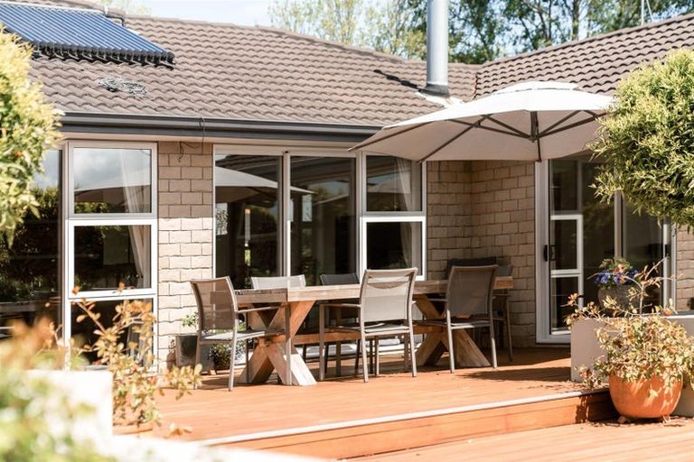 Photo of property in 14 Nga Parae Road, Oropi, Tauranga, 3173