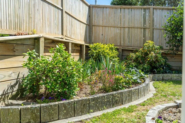 Photo of property in 14 Bodmin Terrace, Camborne, Porirua, 5026