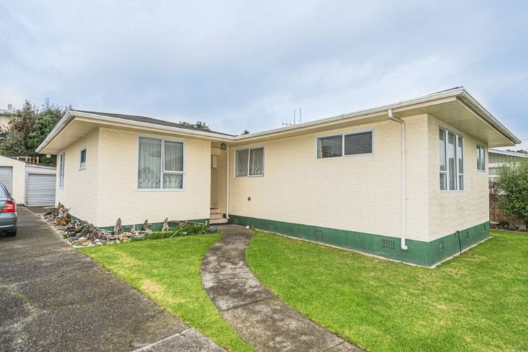 Photo of property in 31 Toi Street, Tawhero, Whanganui, 4501