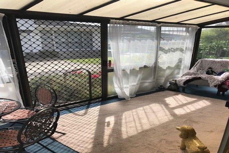 Photo of property in 4/14 Fuller Grove, Woburn, Lower Hutt, 5010