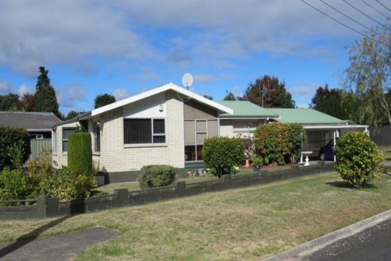 Photo of property in 19 Puia Street, Tauhara, Taupo, 3330