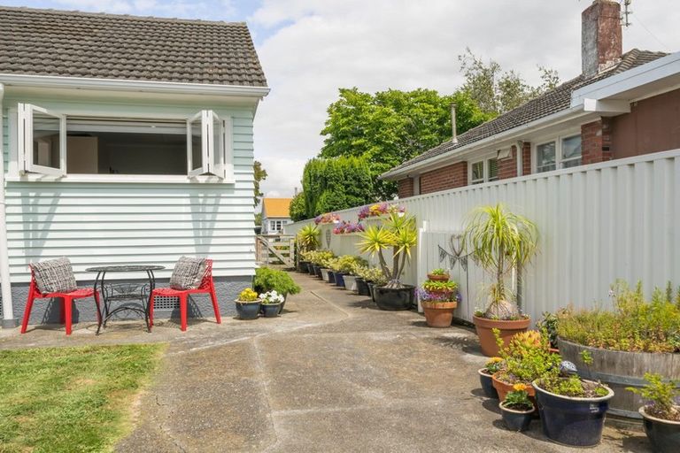 Photo of property in 57 Manson Street, Terrace End, Palmerston North, 4410