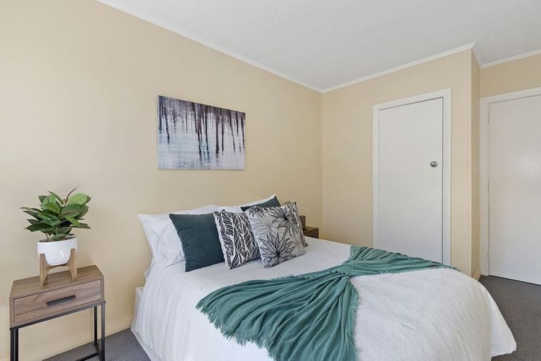 Photo of property in 54 Curletts Road, Sockburn, Christchurch, 8042