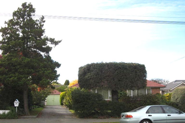 Photo of property in 174 Ilam Road, Ilam, Christchurch, 8041