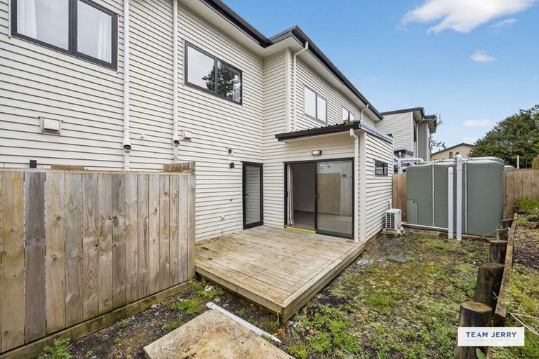 Photo of property in 15b William Avenue, Manurewa, Auckland, 2102