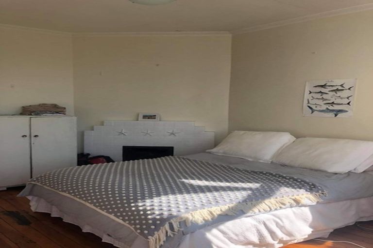 Photo of property in 37 Raroa Road, Kelburn, Wellington, 6012