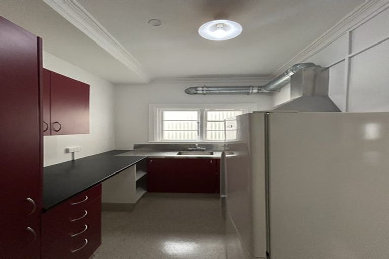 Photo of property in 4/121 Hill Street, Thorndon, Wellington, 6011