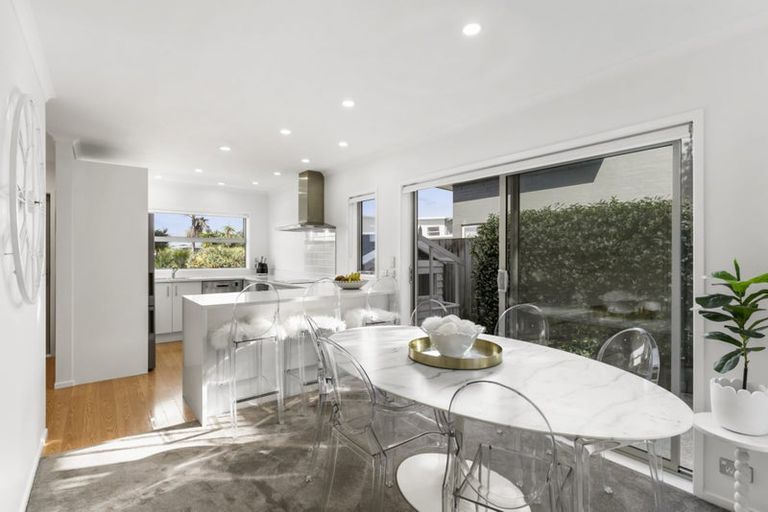 Photo of property in 118 Maire Road, Orewa, 0931