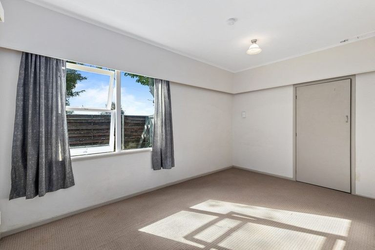 Photo of property in 134 Manuka Road, Bayview, Auckland, 0629