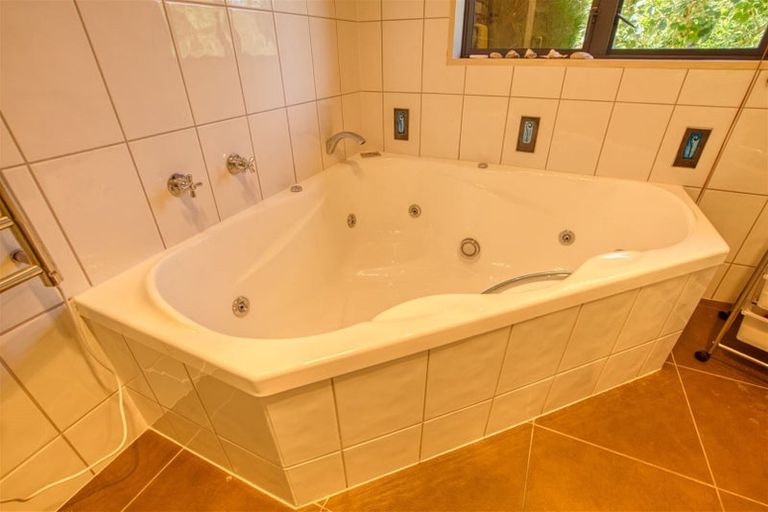 Photo of property in 164-180 Maori Creek Road, Marsden, Greymouth, 7872