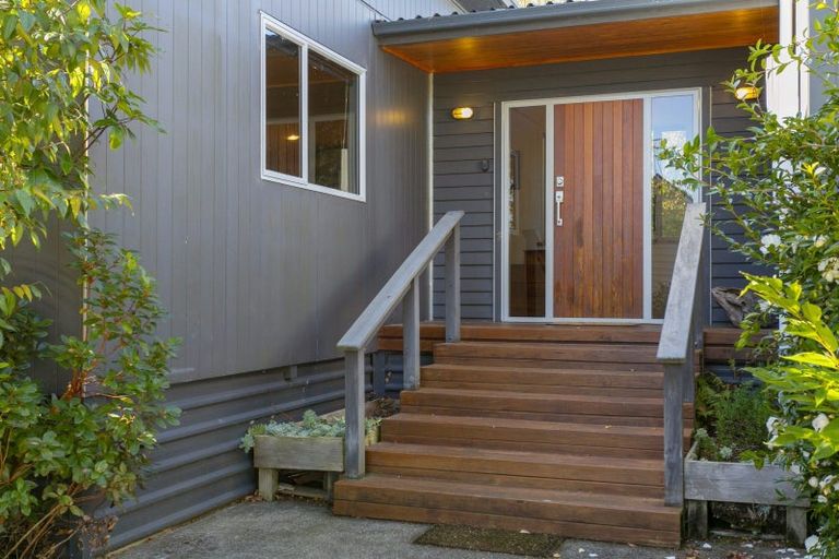 Photo of property in 6 Yasmin Lane, Kinloch, Taupo, 3377