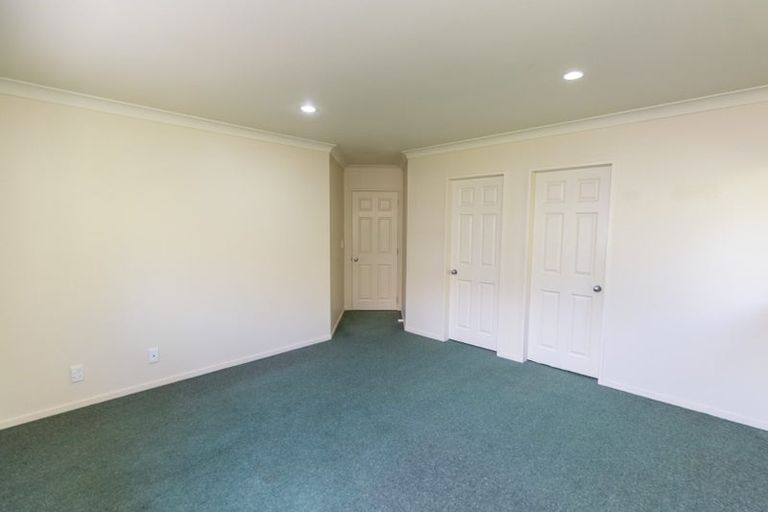 Photo of property in 43 Amesbury Drive, Churton Park, Wellington, 6037