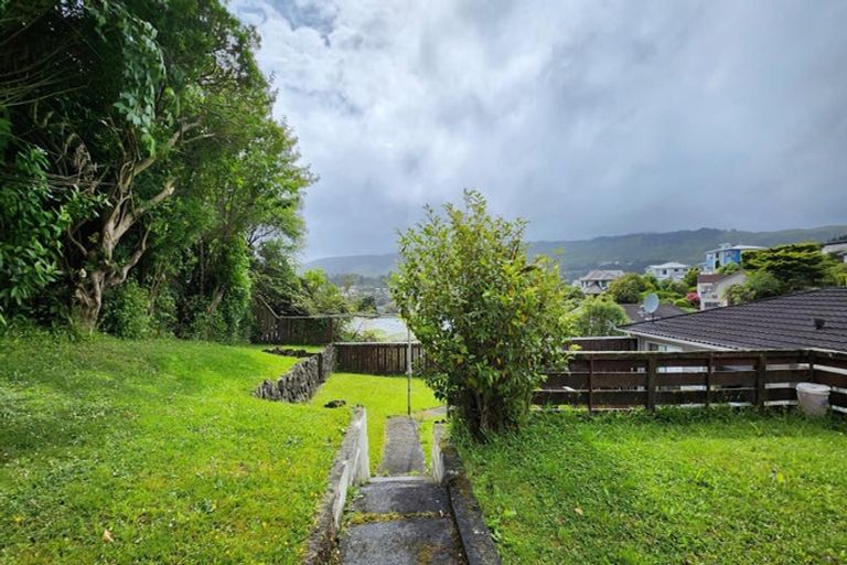 Photo of property in 10 Oriel Avenue, Tawa, Wellington, 5028