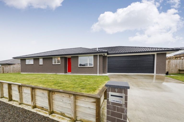 Photo of property in 9 Varsity Heights, Fitzherbert, Palmerston North, 4410