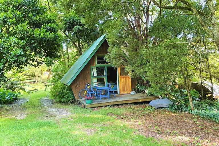 Photo of property in 225 Taita Road, Waimamaku, Kaikohe, 0473
