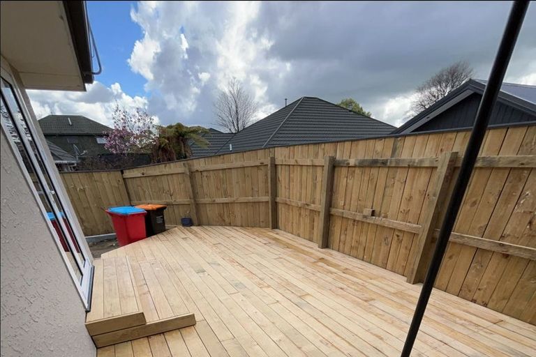 Photo of property in 89 Pahiatua Street, Hokowhitu, Palmerston North, 4410