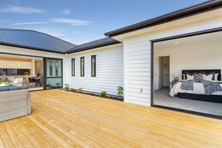 Photo of property in 10 Cutfield Lane, Kumeu, 0810