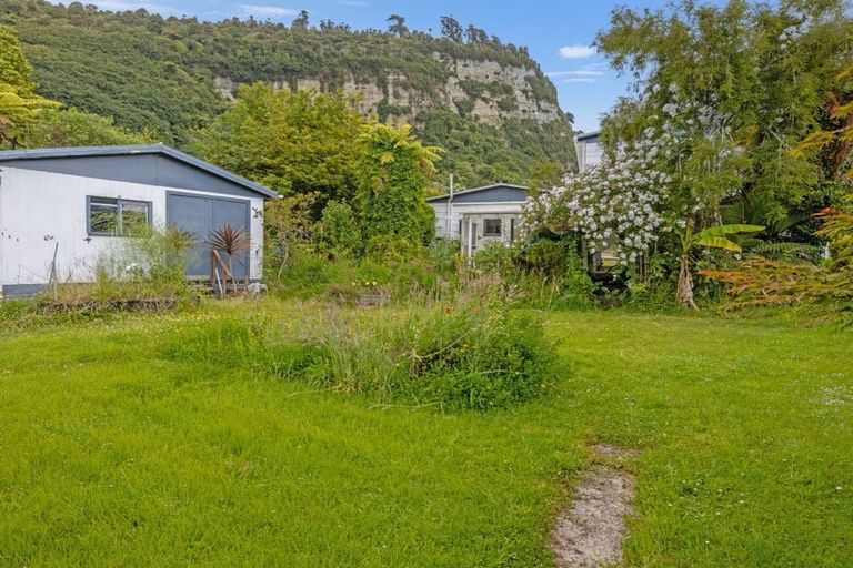 Photo of property in 27 Nikau Heights, Little Wanganui, Karamea, 7893