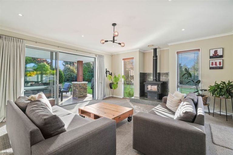 Photo of property in 1 Villa Mews, Rolleston, 7614