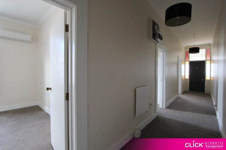 Photo of property in 64 South Road, The Glen, Dunedin, 9011