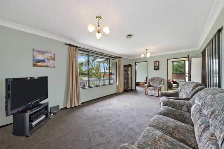 Photo of property in 19 Craven Street, Sockburn, Christchurch, 8042