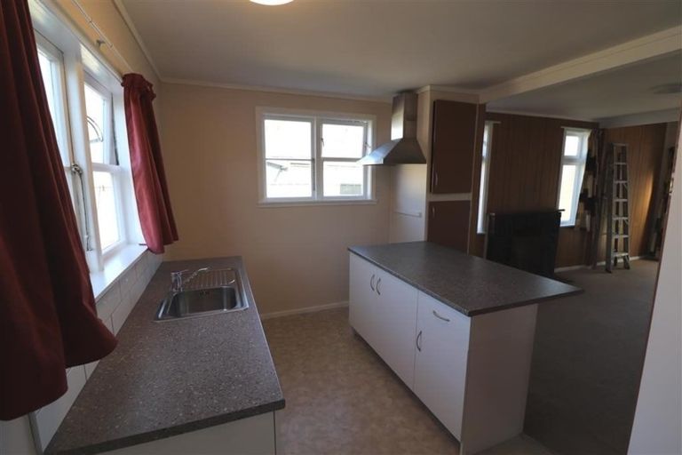 Photo of property in 48 Mcparland Street, Ebdentown, Upper Hutt, 5018