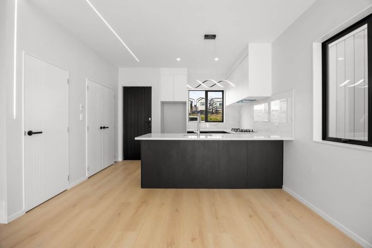 Photo of property in 6 Toetoe Street, Westgate, Auckland, 0814