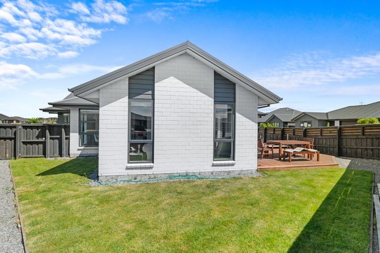 Photo of property in 7 Patrick Mcgough Way, Halswell, Christchurch, 8025