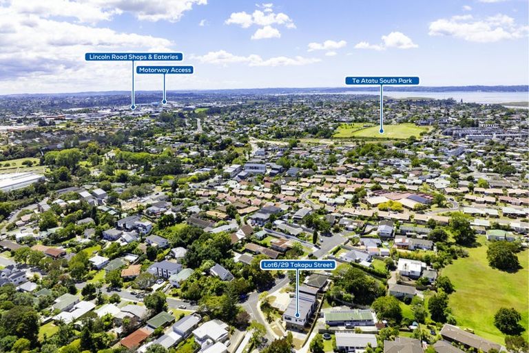 Photo of property in 29d Takapu Street, Henderson, Auckland, 0612
