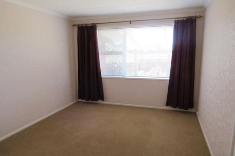 Photo of property in 31 Truby King Street, Merrilands, New Plymouth, 4312