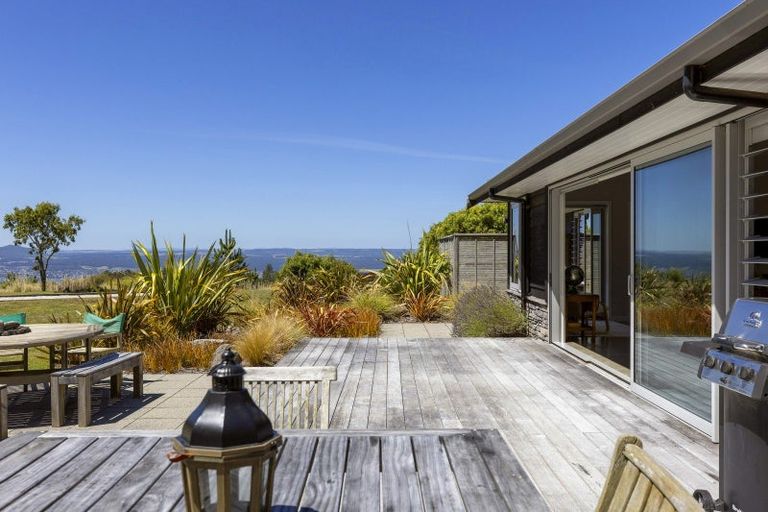 Photo of property in 146 Highland Drive, Acacia Bay, Taupo, 3385