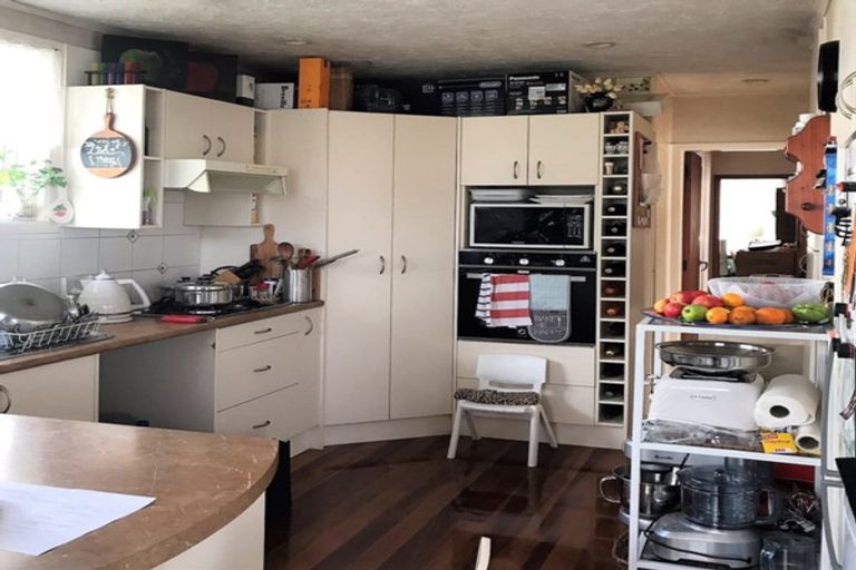 Photo of property in 49 Rosier Road, Glen Eden, Auckland, 0602