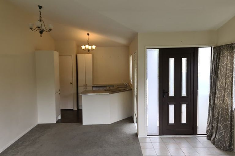 Photo of property in 10c Matipo Road, Mairangi Bay, Auckland, 0630