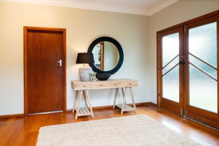 Photo of property in 44 Georges Drive, Napier South, Napier, 4110