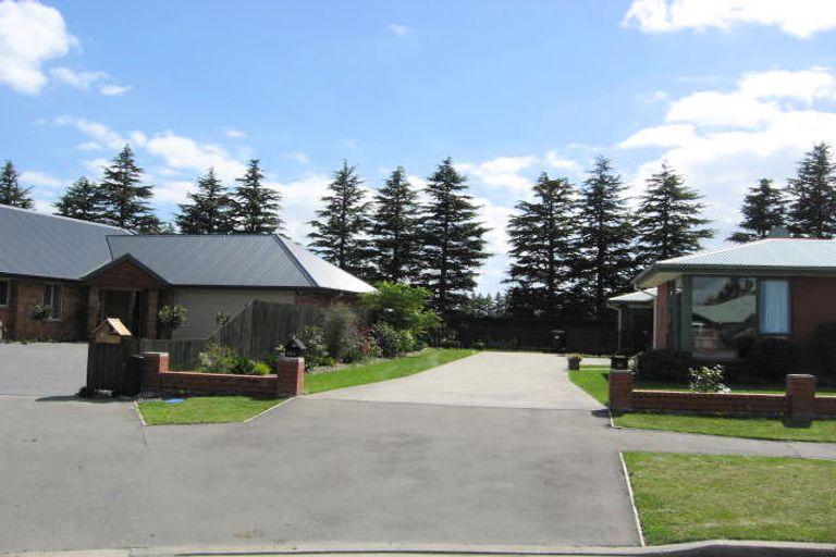 Photo of property in 11 Oldham Place, Darfield, 7510