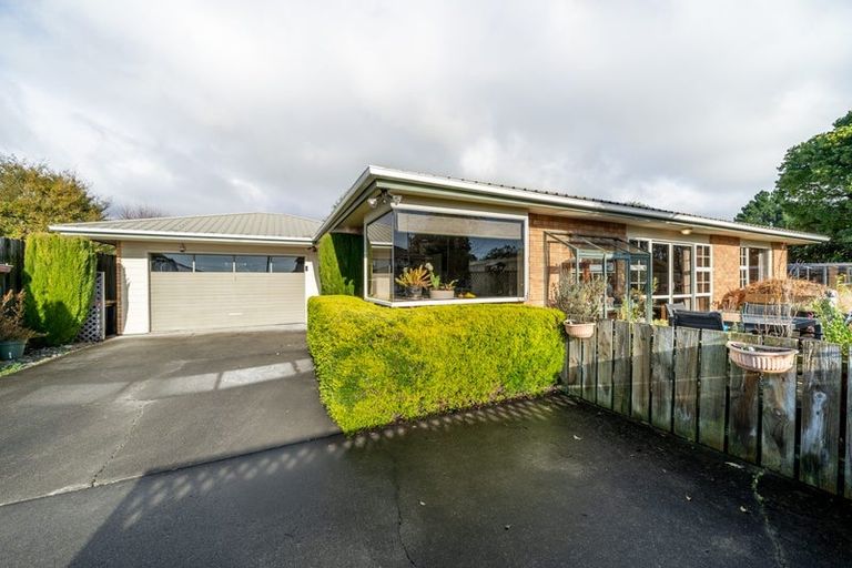 Photo of property in 37 Moa Street, Waikiwi, Invercargill, 9810