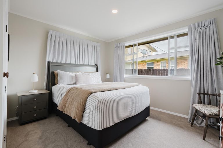 Photo of property in 59 Sandwich Road, St Andrews, Hamilton, 3200