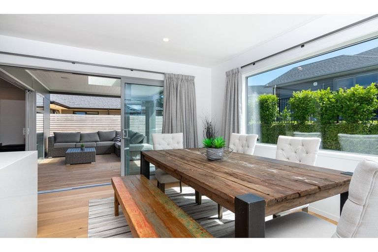 Photo of property in 13 Podgora Avenue, Kumeu, 0810