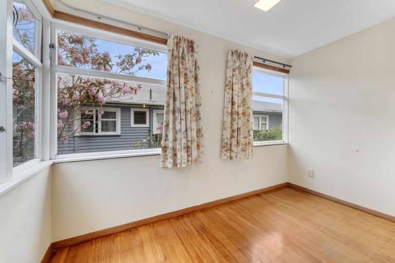 Photo of property in 13 Tongariro Street, Paraparaumu, 5032