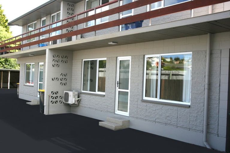 Photo of property in 214 Main South Road, Green Island, Dunedin, 9018