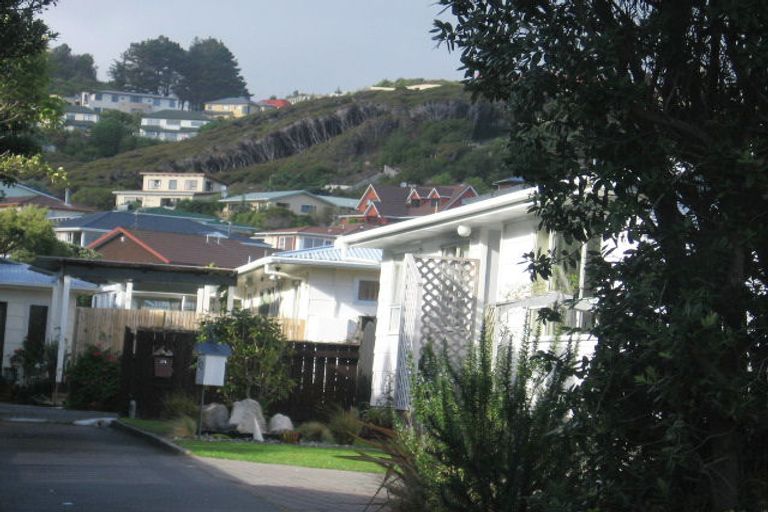Photo of property in 22 Cassley Crescent, Papakowhai, Porirua, 5024