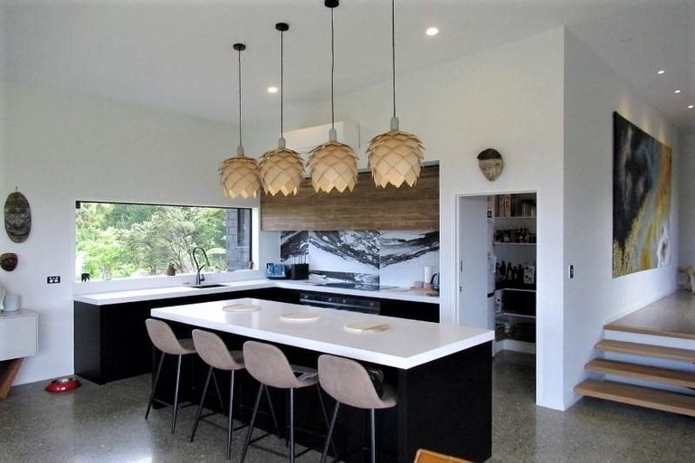 Photo of property in 840 Owhiwa Road, Parua Bay, Onerahi, 0192