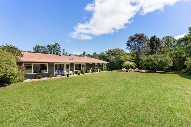 Photo of property in 11 Herbert Drive, Whangamata, 3620