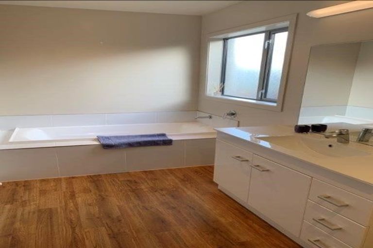 Photo of property in 48a Nichol Street, Lake Hawea, Wanaka, 9382